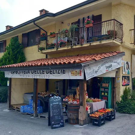 Sam's Getaway Lurisia